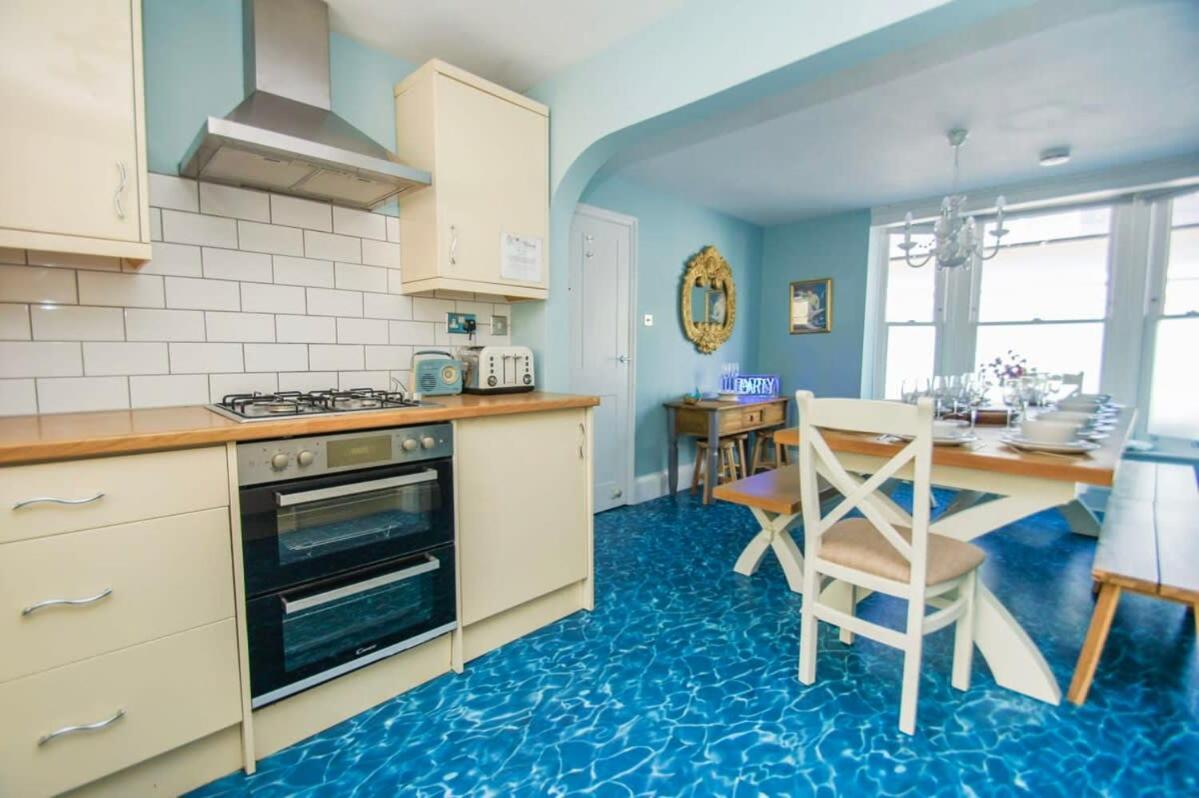 Mermaid Townhouse- By Brighton Holiday Lets Екстериор снимка